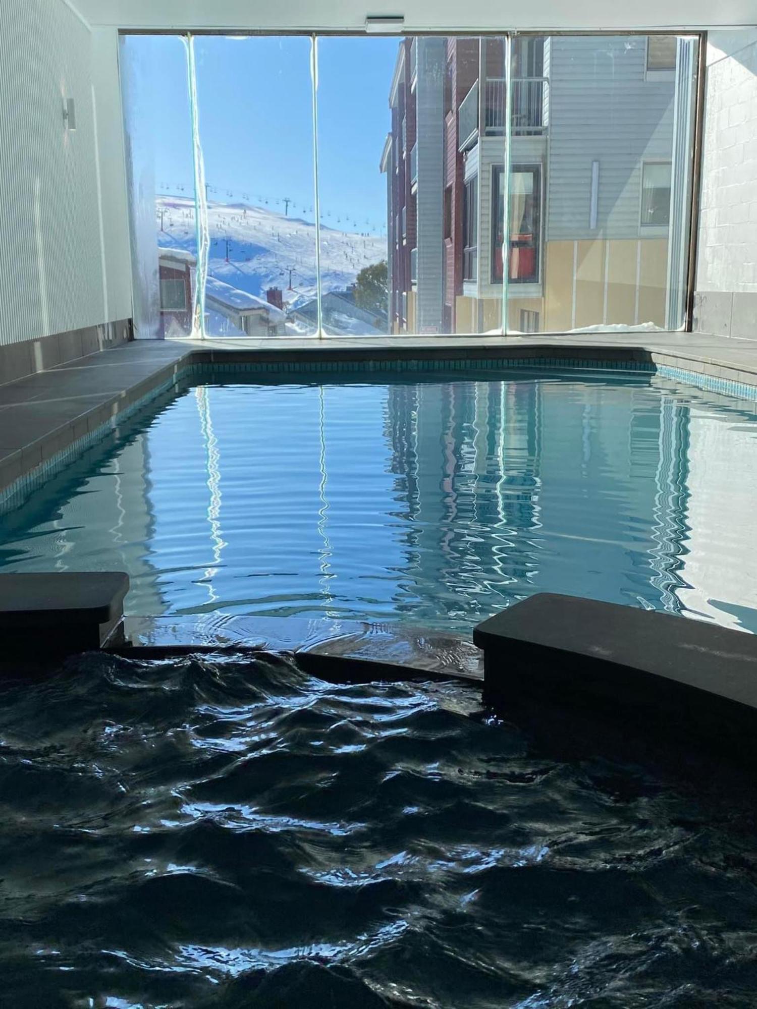 Alpine Cabin- Spa/Pool/Sauna Mount Hotham Luaran gambar
